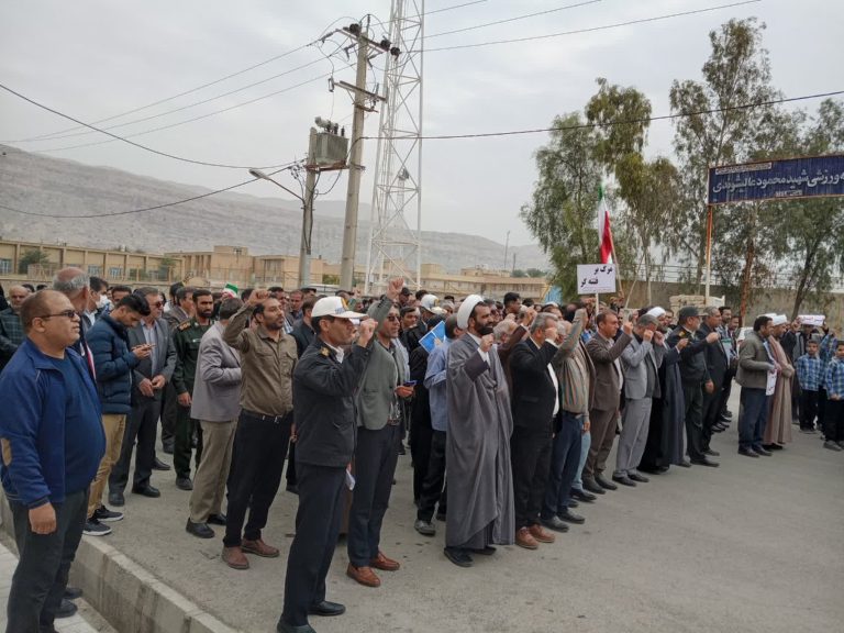 حضور پر رنگ پرسنل شهرداری در راهپیمایی